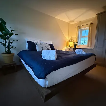 홈스테이 Where The Ocean Meets The Sky - 5 Min From Surfing Tullaghan