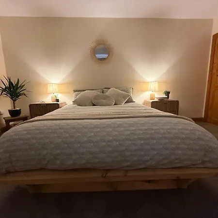 Where The Ocean Meets The Sky - 5 Min From Surfing * Tullaghan