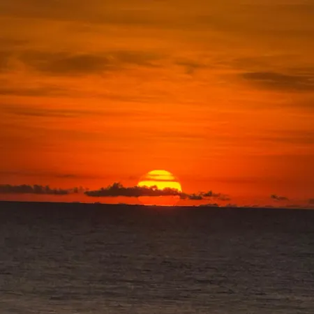 홈스테이 Where The Ocean Meets The Sky - 5 Min From Surfing *