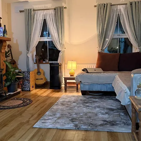 Where The Ocean Meets The Sky - 5 Min From Surfing * Tullaghan