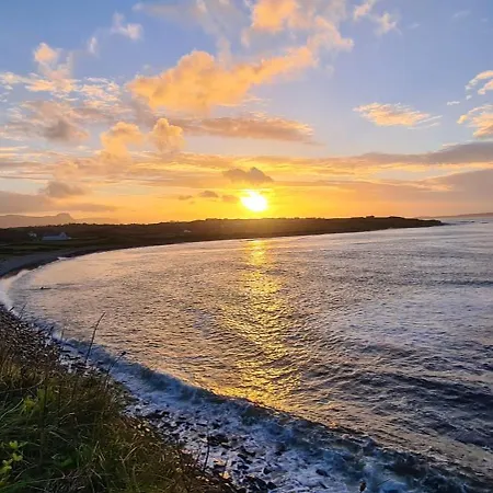 Where The Ocean Meets The Sky - 5 Min From Surfing Privatunterkunft