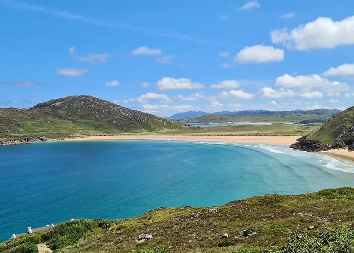Where The Ocean Meets The Sky - 5 Min From Surfing 홈스테이