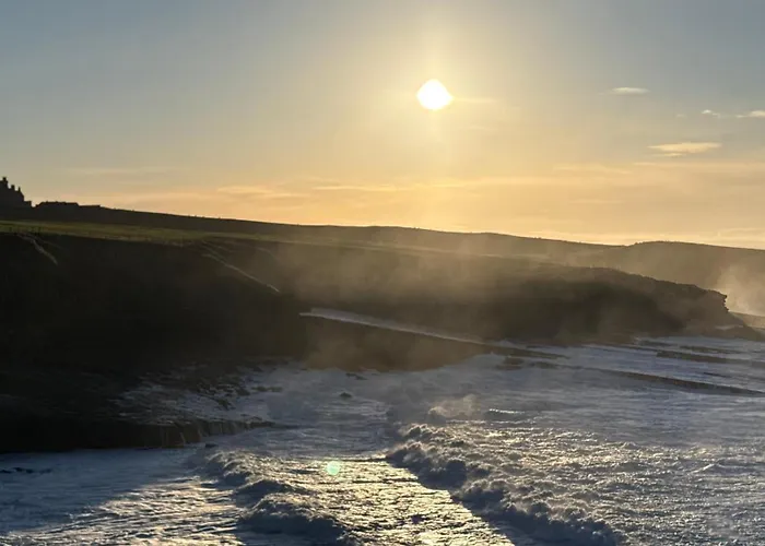 Where The Ocean Meets The Sky - 5 Min From Surfing Homestay